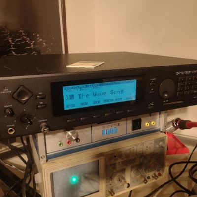 Korg Wavestation A/D 1990s - Black WPC-OAD Bank 3 Card Wave Sequencing Digital Synthesizer
