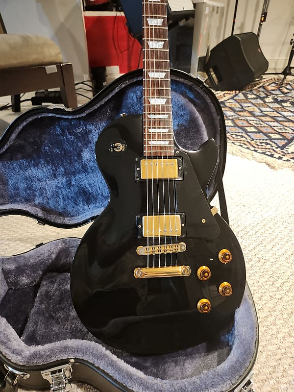 Gibson Les Paul Studio 2011 ハードケース付き Gibson Les Paul Studio 2011 W/hard case Electric Guitar Used
