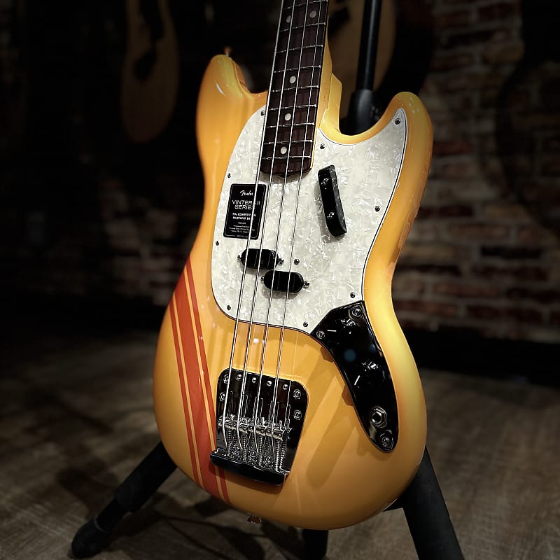FENDER Vintera II 70s Mustang Bass, Rosewood Fingerboard