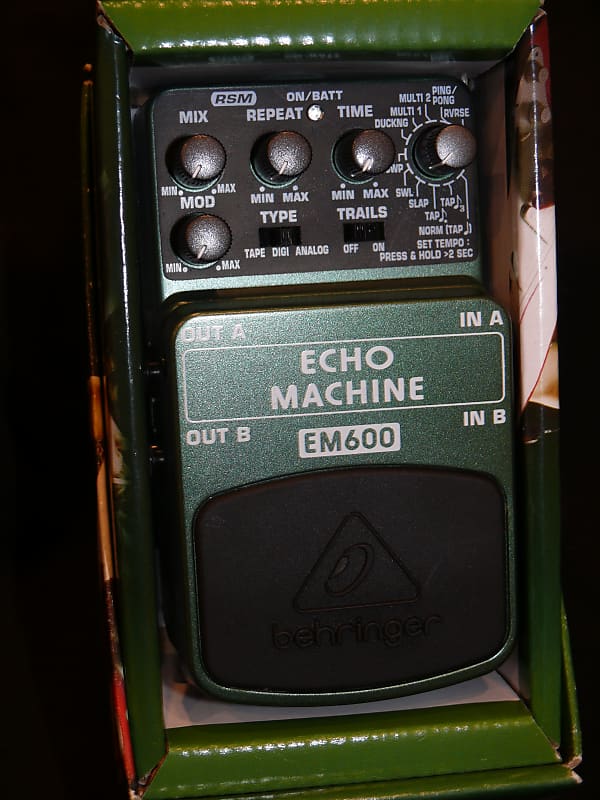 Behringer EM600 Echo Machine Pedal | Reverb Australia