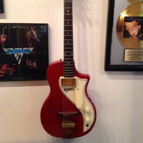 Supro Belmont 1957 Red OHSC Valco Chicago made HSC image 2