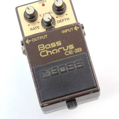 ベース BOSS BassChorus CE-2B Boss CE 2B Bass Chorus - Mojo Stompboxes - YouTube
