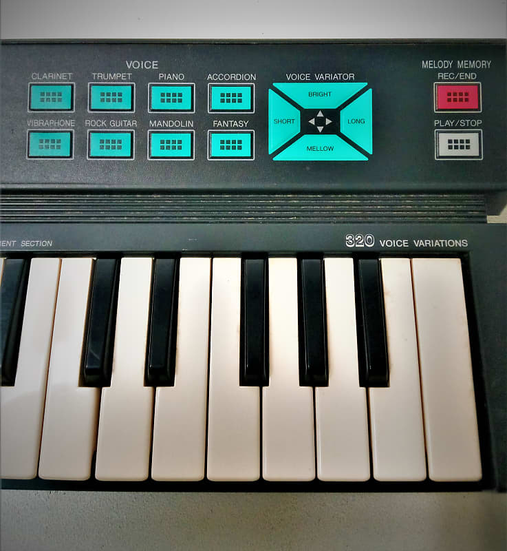 Vintage Yamaha Portasound PSS-80 32-Key Mini Keyboard Synthesizer
