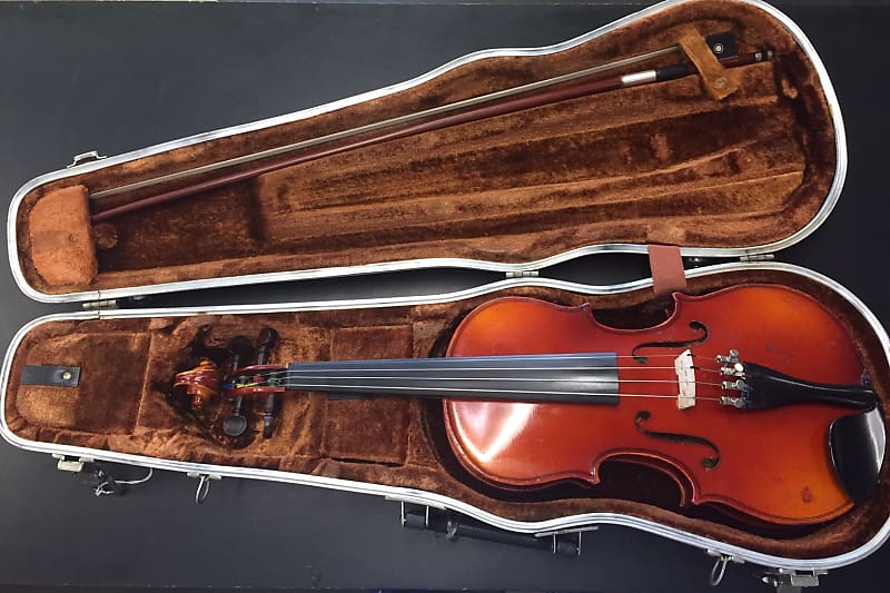 Glaesel 1/2 Violin | Reverb