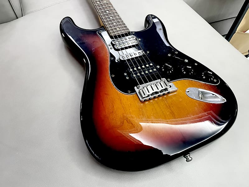 Made in USA 🇺🇸 | Fender American Deluxe Stratocaster HSH, RW FB, 3-Tone Sunburst image 1