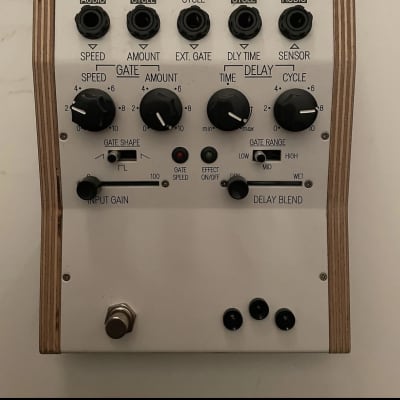 KOMA ELEKTRONIK BD101 ゲート・アナログディレイ maxresdefault.jpg