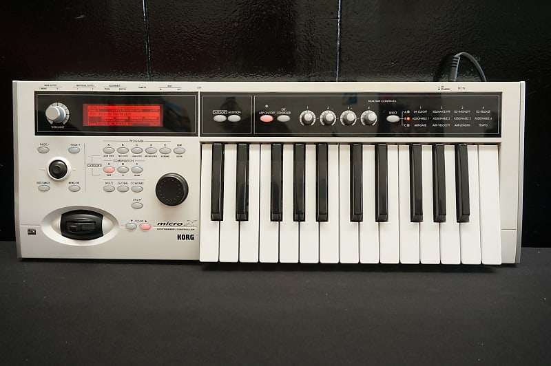 Korg Micro X Synthesiser & Controller With Case Compact Portable MIDI FX & MORE! image 1