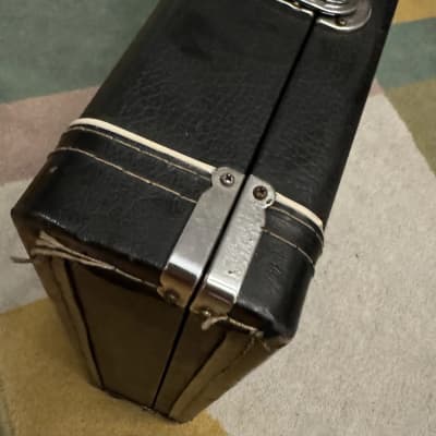 Aria Pro 2 Mockingbird vintage case with red interior 1982 - Black image 6