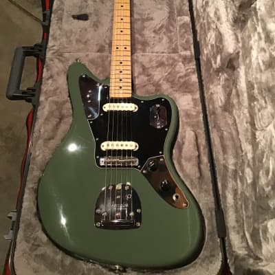 ギター Fender American Professional Jaguar Fender American Professional Classic Jaguar Electric Guitar