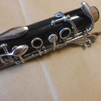 Selmer Bundy Bb soprano clarinet - overhauled with new pads , wood bell and wood barrel image 10