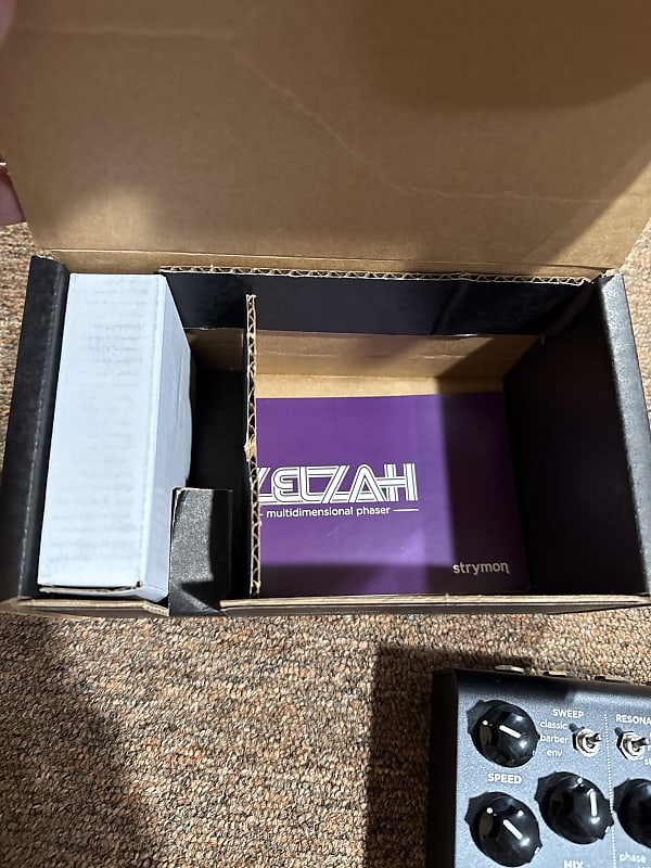 ギター strymon ZELZAH Midnight Edition Strymon Zelzah (Midnight Edition) - Perfect Circuit