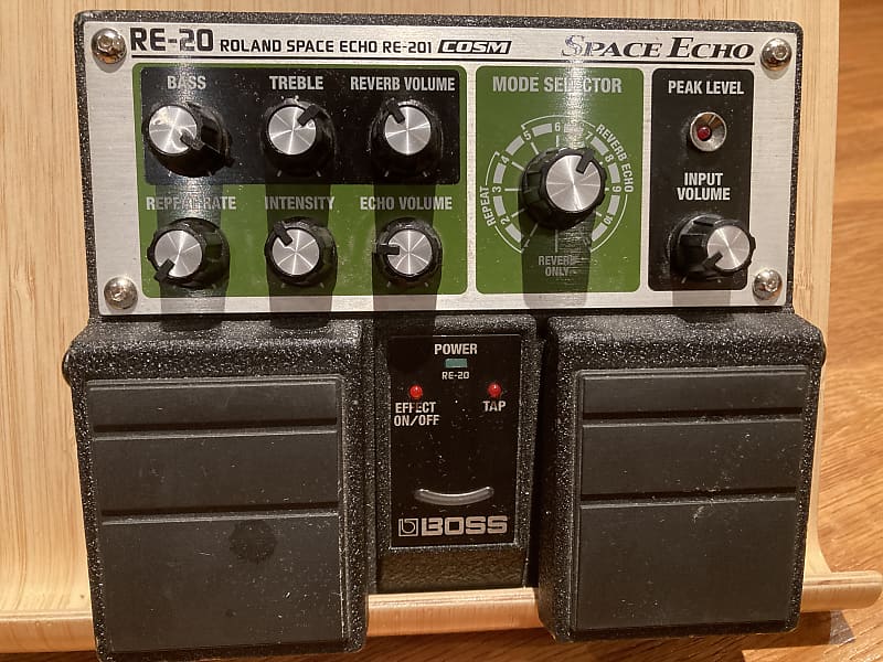 Boss RE-20 Space Echo