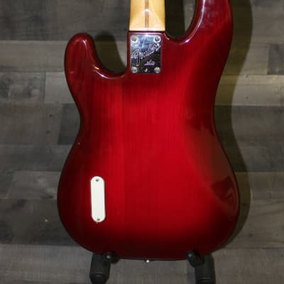 Fender Precision Elite Fret-less 1983 Rosewood Fret-board Red Sunburst Faded image 3