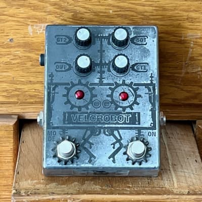 Reverb.com listing, price, conditions, and images for fuzzhugger-velcrobot
