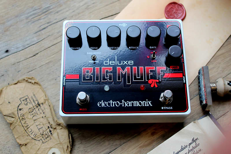 Electro-Harmonix "Deluxe Big Muff Pi Distortion / Sustainer" image 1