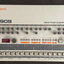Roland TR-909 Rhythm Composer Full Serviced