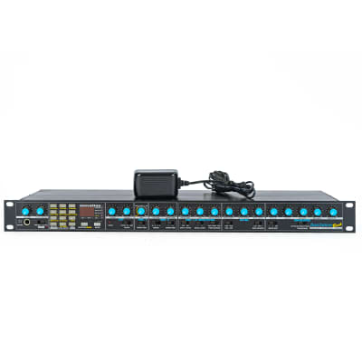 Novation Bass Station Rack Analogue Synthesizer Module with Power Supply
