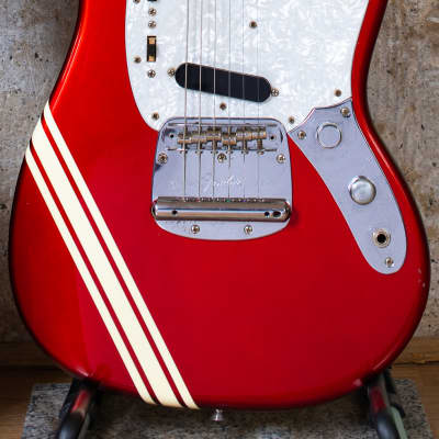 2002 Fender Japan Mustang 69 Vintage Reissue Candy Apple Red Competition Stripe offset guitar - CIJ image 2