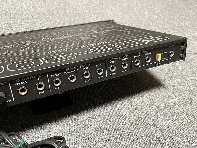Roland SDE-3000A Digital Delay | Reverb