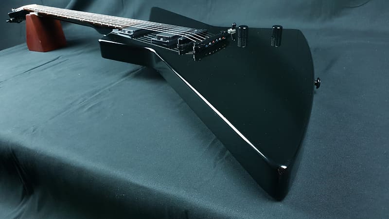 GrassRoots by ESP エレキギター中古品 ESP GrassRoots Explorer GMX-48 Black Made in Japan 90's James