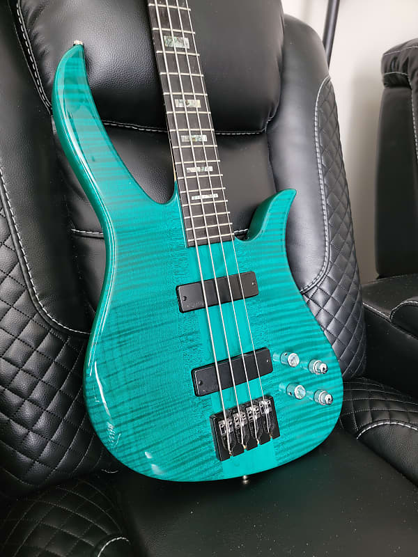 Carvin B24 Brian Bromberg Signature Bass | Reverb