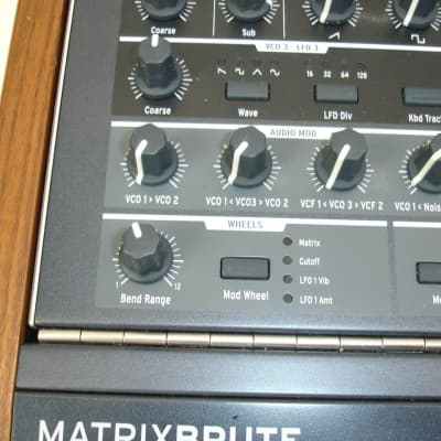 Arturia MatrixBrute Analog Synthesizer Keyboard w/ Bag image 16