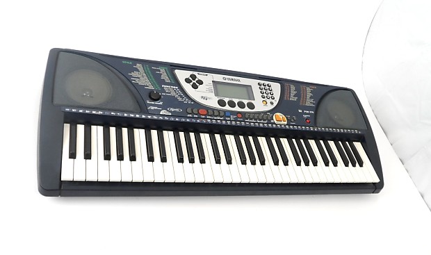 【中古品】ヤマハ　電子ピアノ　平成レトロ　PSR-270 アダプターあり 中古品】ヤマハ 電子ピアノ 平成レトロ PSR-270 アダプターあり