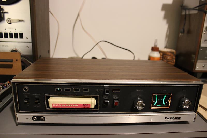Restored Panasonic RS-806US 8 track player  			