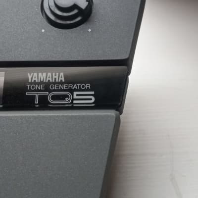Yamaha TQ5 FM  Tone Generator image 5