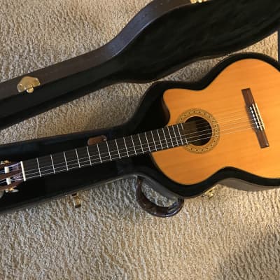 Alvarez Yairi CY128CE Classical Acoustic-Electric Guitar in mint condition with original hard case image 20