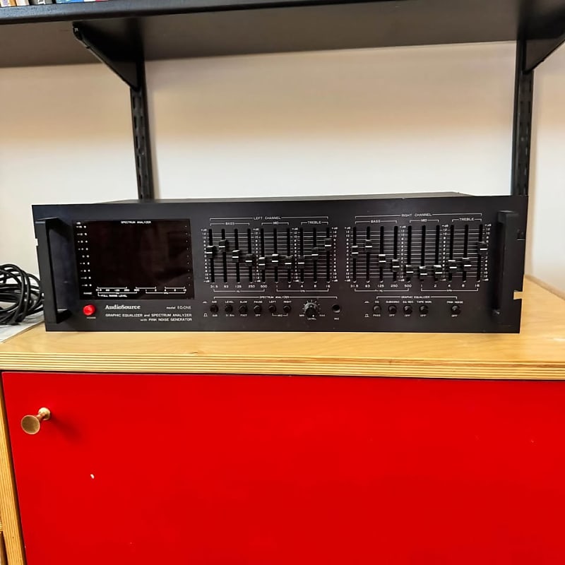 AudioSource EQ-ONE Graphic Equalizer &amp; Spectrum Analyzer with Pink Noise Generator  			