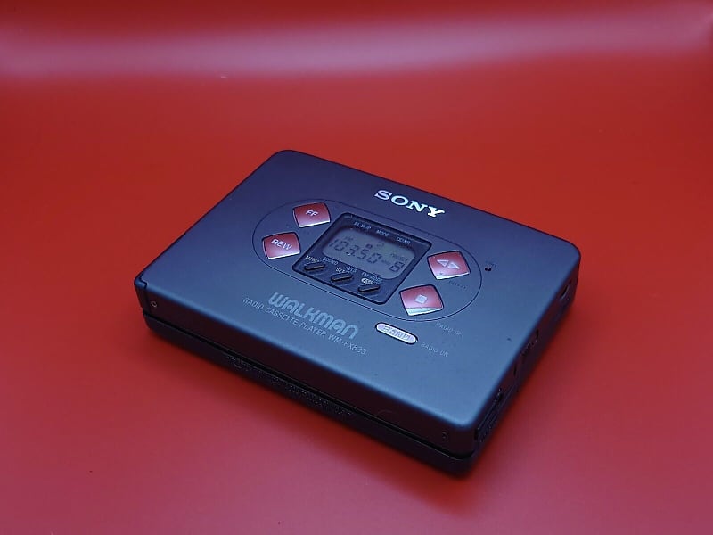 Sony Walkman radio cassette player WM-FX833 rebuilt!