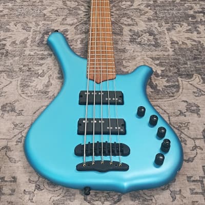 Mayones Comodous 5 | Reverb