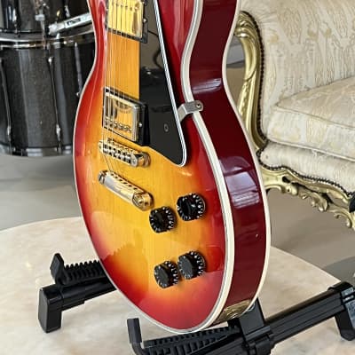 Gibson Les Paul Custom Shop 2000 Cherry Burst image 5