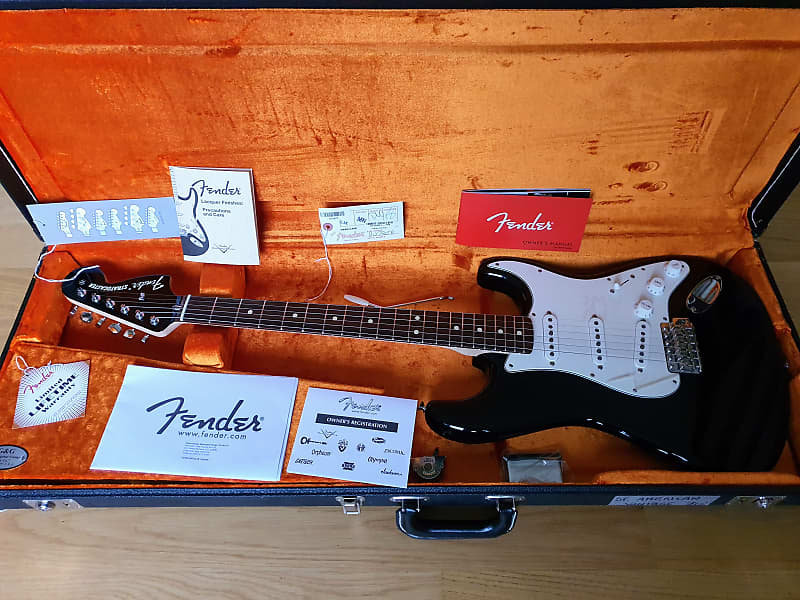 Fender FSR American Vintage 70s Stratocaster with Matching