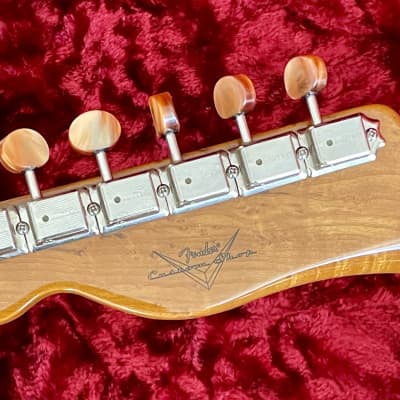 Fender  2019 Artisan Koa Thinline Tele - Shellac Amber image 9
