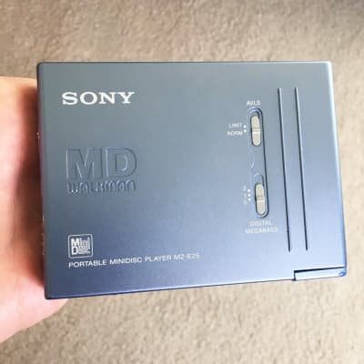 Sony MZ-E25 Walkman MiniDisc Player, Excellent Blue !! Working  !! image 3