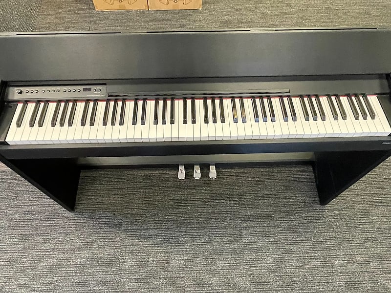 【s*y】Roland F-110 デジタルピアノ 黒色 Roland F-110 - Digital Piano (Satin Black) F-110-SB B&H Photo