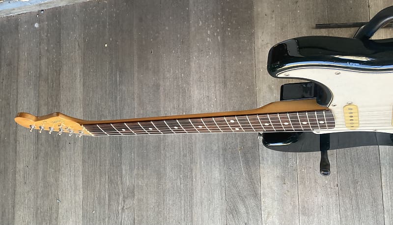 エンパシー サウスサイド 1984-1987 Squier Stratocaster E series MIJ ST-362 | Reverb