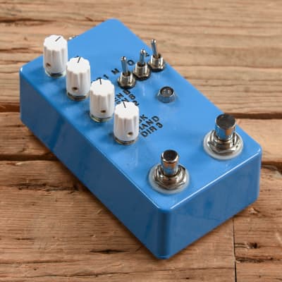 Montreal Assembly Count to Five Delay | Reverb