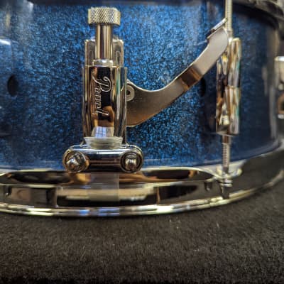 Like New! Pearl Export 5 1/2 X 14" Blue Sparkle Snare Drum - Looks Fantastic! - Sounds Really Good! image 3