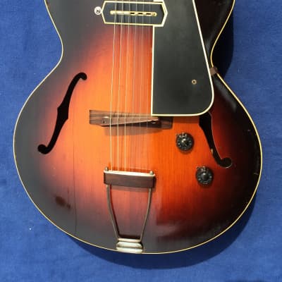 Gibson L-50 1938 Sunburst converted to a Charlie Christian Model with a period pickup image 2