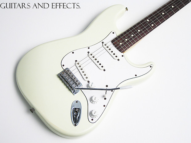 Fender Limited Edition Wayne s World Excalibur Stratocaster 1994 olympic white