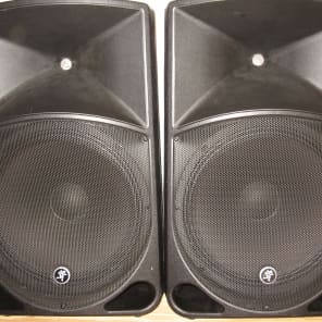 Mackie Thump 15 1000 watt pair of speakers image 1