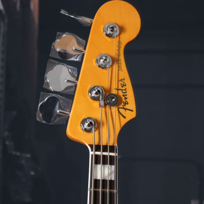 Fender American Ultra Jazz Bass Rosewood Fingerboard Ultraburst (serial- 8712) image 7