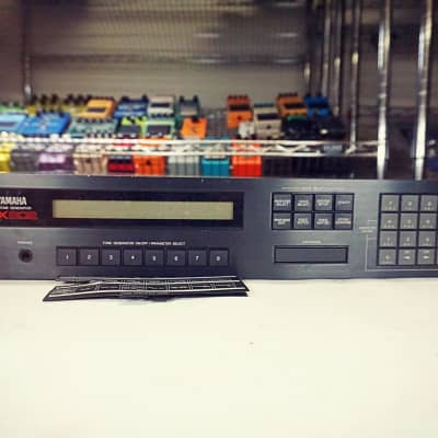 Yamaha TX802 FM Tone Generator 1986 - Black