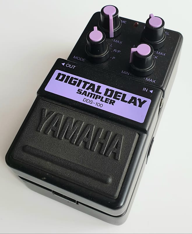 1980's Yamaha DDS-100 Digital Delay Sampler Guitar Effects Pedal 