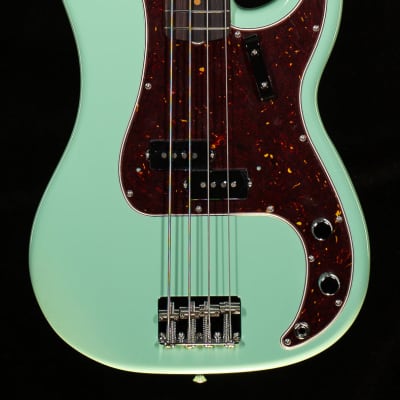Fender American Original '60s Precision Bass Rosewood Fingerboard 3-Color Sunburst (354) Bass Guitar image 3