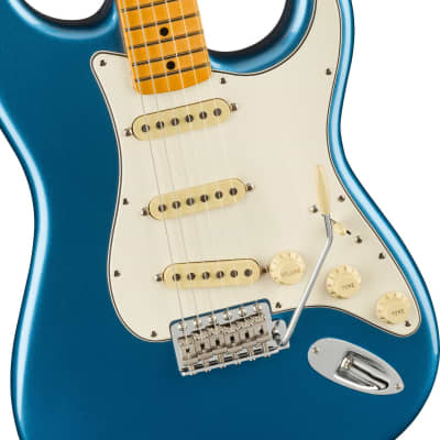 Fender American Vintage II 1973 Stratocaster Electric Guitar - Maple Fingerboard, Lake Placid Blue image 3