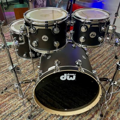 DW Collector's Standard Maple Ebony Stain Oil 10, 12, 16, 22 Shell Pack w/ Chrome HW image 2